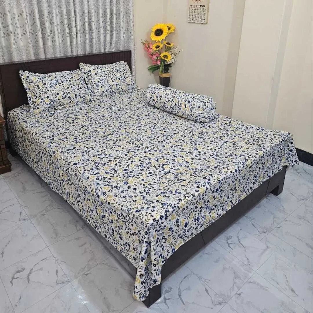 Luxury King size Bed Sheet with Matching Pillow covers
