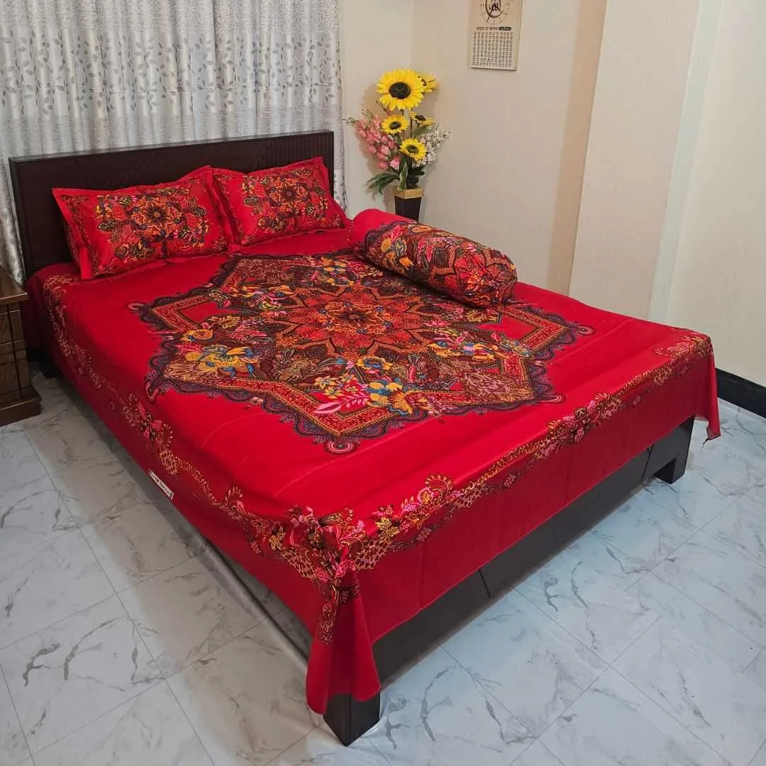 Luxury King size Bed Sheet with Matching Pillow covers - Image 2